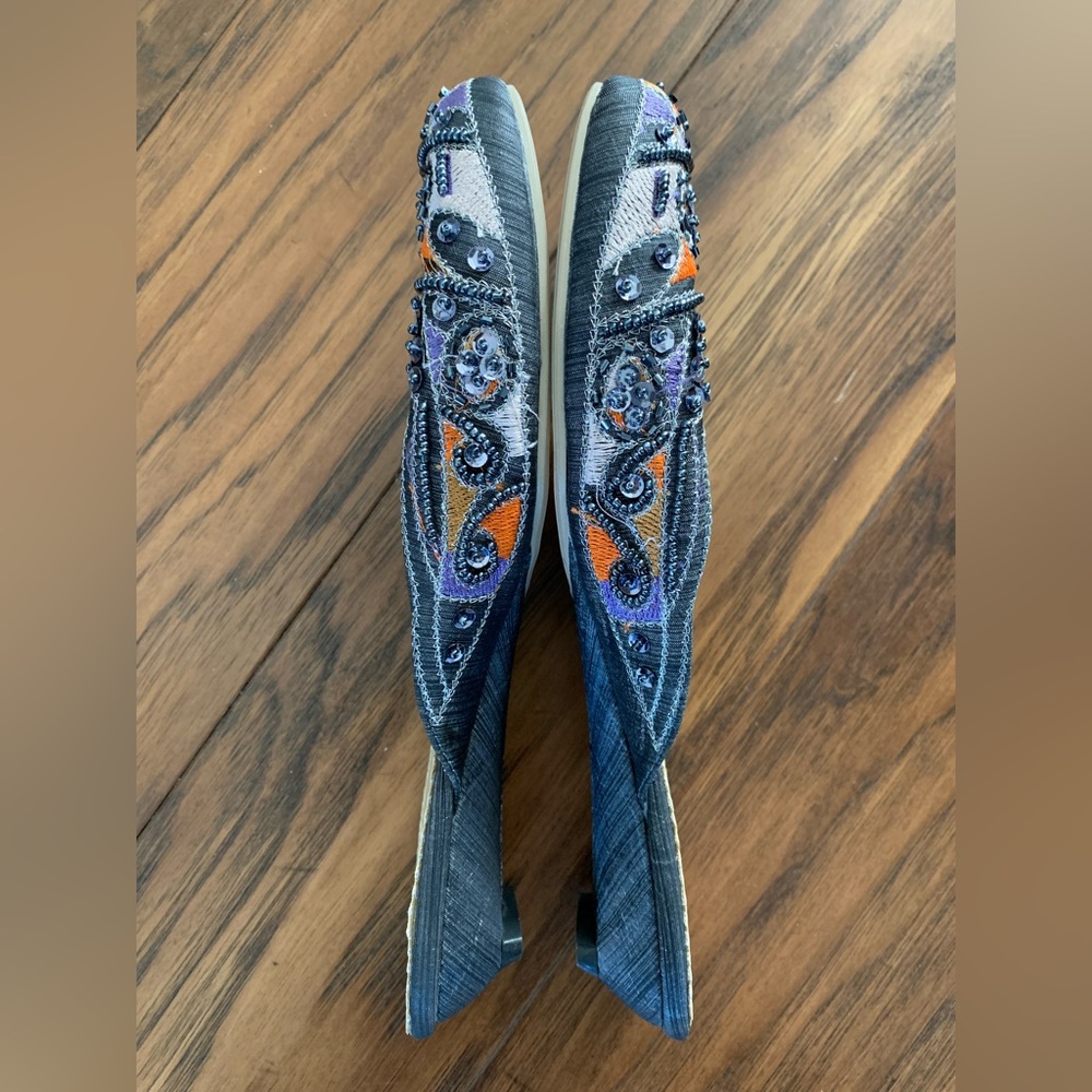 Slip-on Sandals - Picture 4 of 6